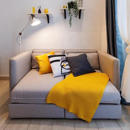 Cozy Market-Square Retreat Located In The Heart Of The 10Th District Viena Exterior foto